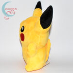 Pikachu nyitott szájú 18 cm-es plüss #2 - oldalról