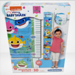 Baby Shark: Mérj meg! magasságmérő 30 db-os Clementoni puzzle (20340), szemből