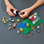 LEGO Minecraft - 21158 A pandabölcsőde, tartalom