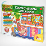 Carotina: Interaktív készségfejlesztő játékgyűjtemény doboza, balról, 10 az 1-ben, hangot adó répa alakú tollal