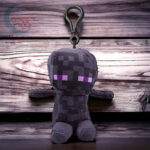 Minecraft: Enderman plüss kulcstartó az asztalon (13 cm) Minecraft: Enderman plüss kulcstartó az asztalon (13 cm)