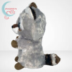 Ty Beanie Boos: Oakie, a csillogó szemű szürke plüss mosómedve oldalról (15 cm)
