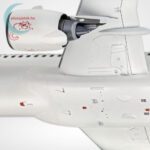 Lufthansa Airbus A320 Neo repülőgép 1:144 makett készlet alja, festékkel, ragasztóval (Revell 63942)