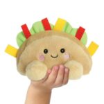 Fiesta, a tenyérnyi ülő plüss taco, 13 cm (Aurora, Palm Pals)
