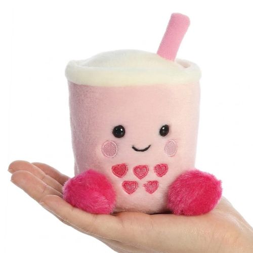 Tangy Heart szívecske mintás rózsaszín boba tea, tenyérnyi ülő plüssfigura, 13 cm (Aurora, Palm Pals)
