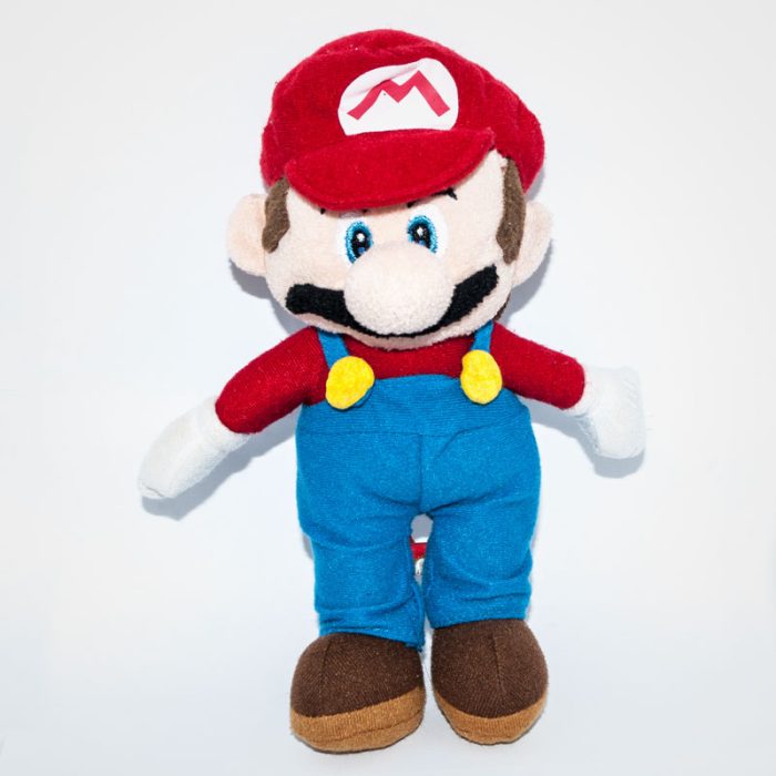 Nintendo Super Maro plüss figura elölről